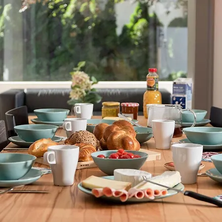 Villa Boutique J87 *