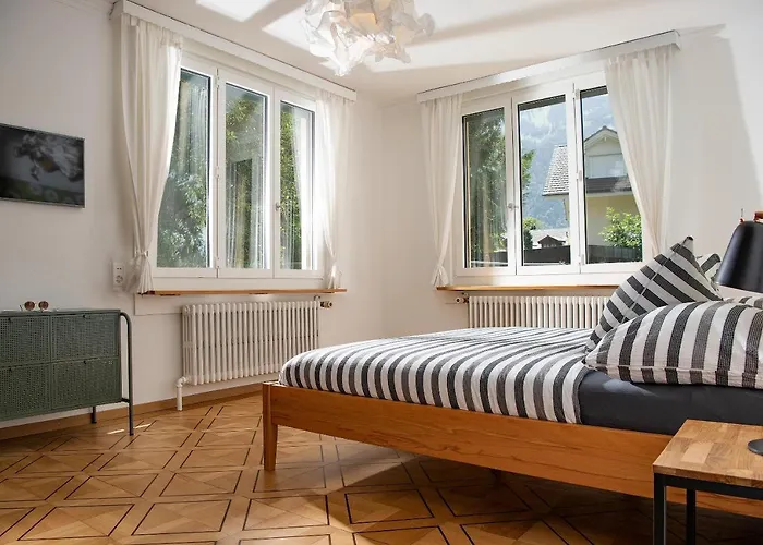 Boutique J87 Villa *