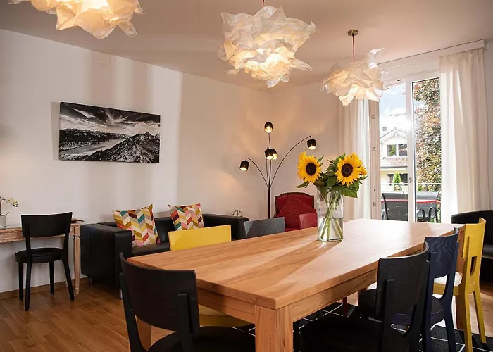 Boutique J87 Villa *